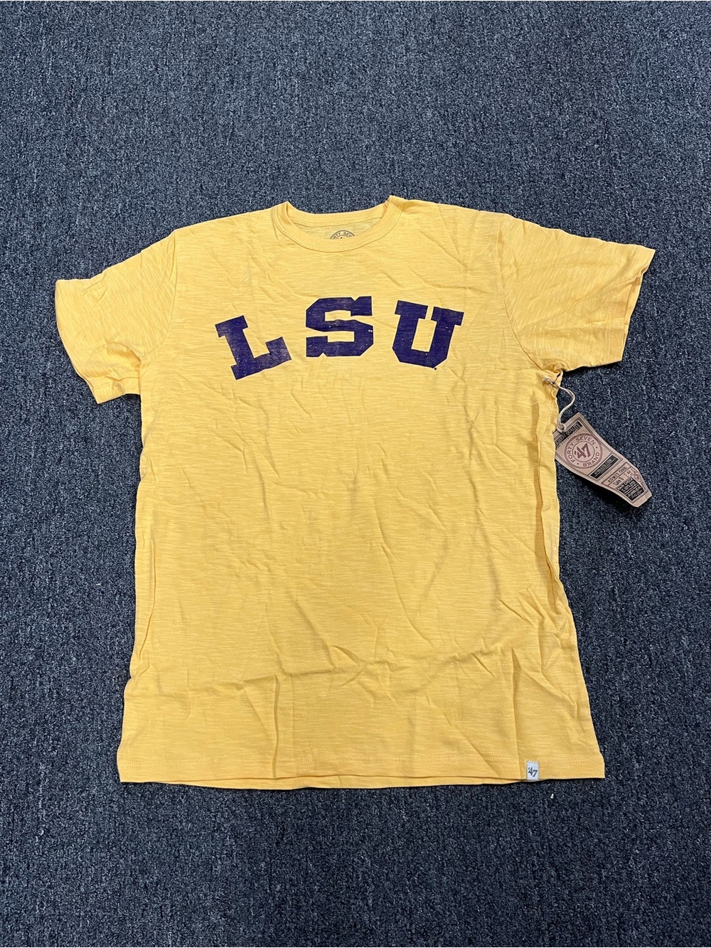 LSU Yellow Men’s Scrum Crewneck T-Shirt Size Small